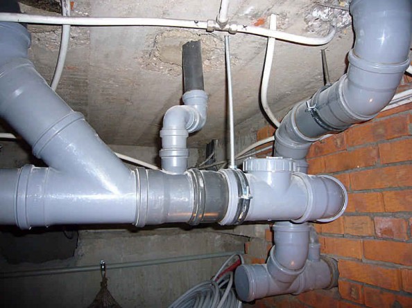 Как отогреть канализацию в частном доме: что делать, если замерзли трубы
